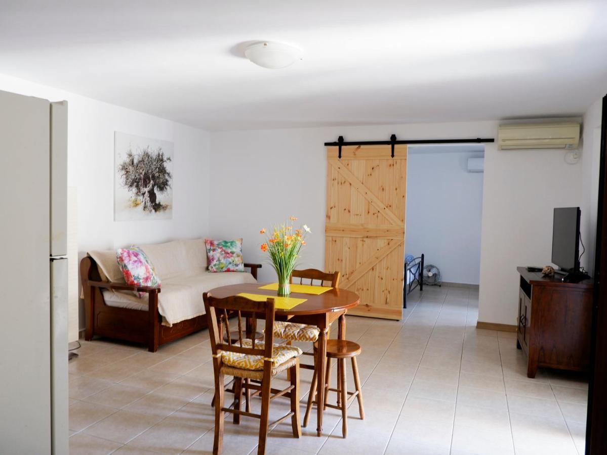 Mani Home Neo Oitilo Екстер'єр фото